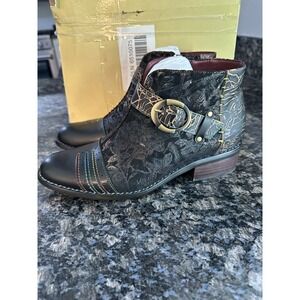 L'Artiste by Spring Step Georgiana Bootie Black Western Boots Buckle Moto Sz 8.5